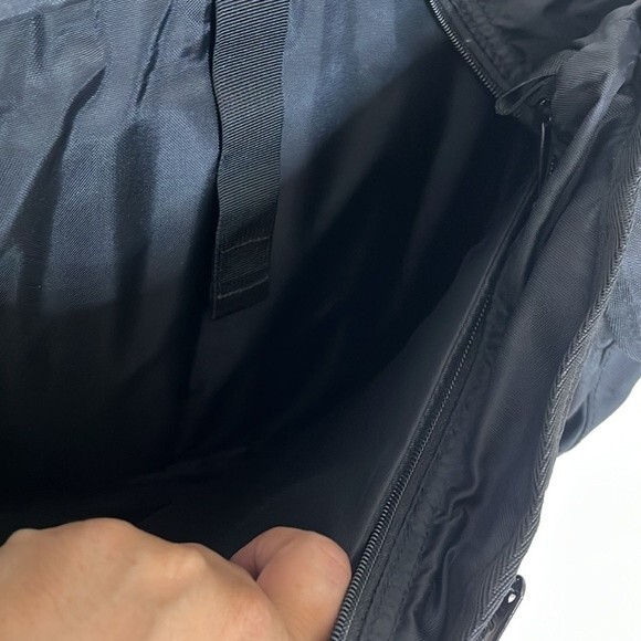 L.L. Bean Black Polyester Laptop Computer Messenger crossbody Bag paint splatter - Picture 12 of 16